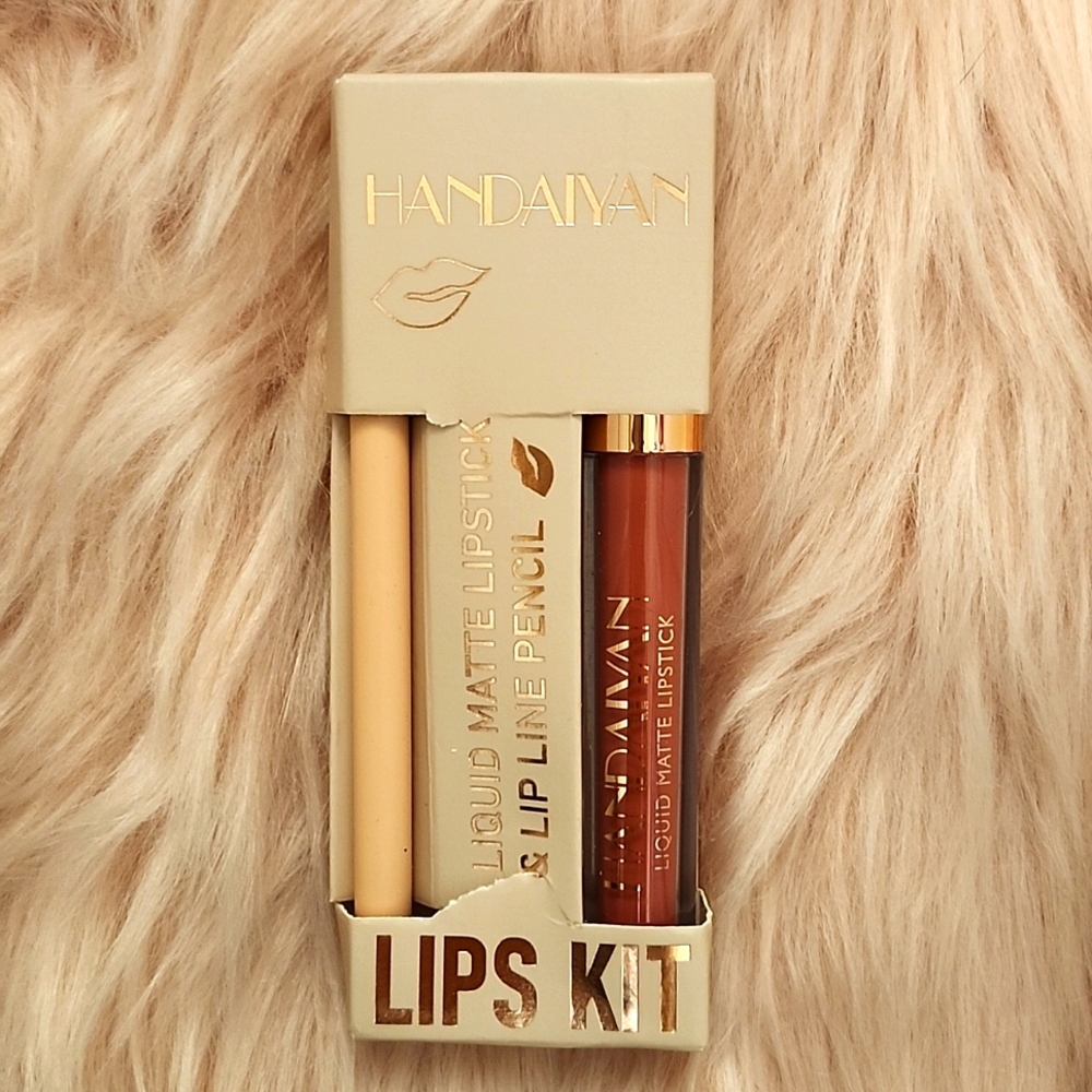 New Listing!! Brand New HANAIYAN LIQUID MATTE LIPSTICK 💋 & LIP LINER PENCIL-2CT